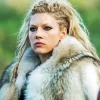 Lagertha diamond dotz