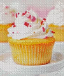 Fluffy Vanilla Cupcake Diamond Painting