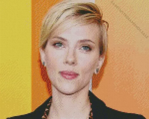 Scarlett Johansson In Short Hair Diamond Painting