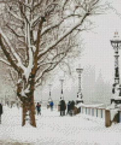 Snowy London Diamond Painting