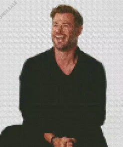 Chris Hemsworth Smiling Diamond Painting