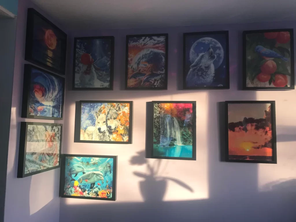 Gallery Wall Display Your Painting