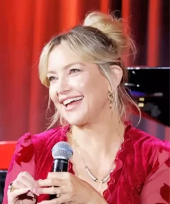 Kate Hudson Smiling Diamond Painting