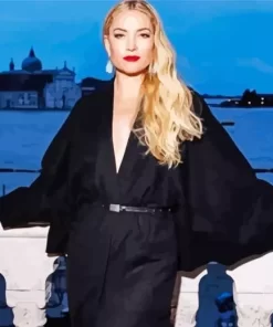 Kate Hudson Wearing Black Diamond Painting