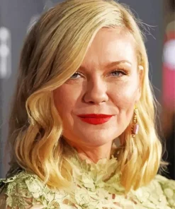 Kirsten Dunst In Short Hair Diamond Painting