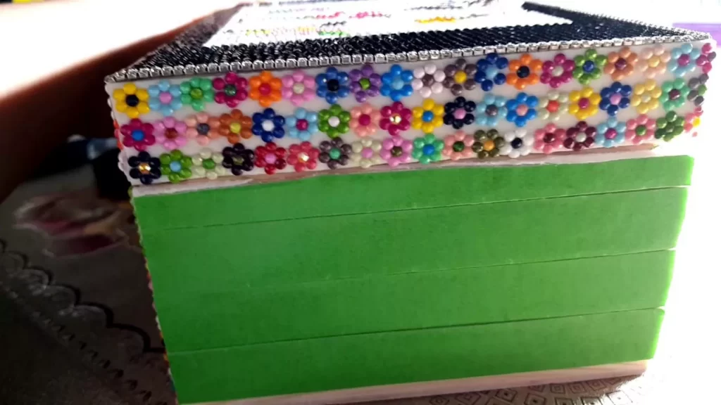 A Floral Treasure Box