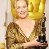 Meryl Streep With Award Diamond Painting