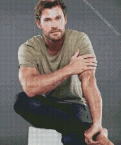 Charismatic Chris Hemsworth Diamond Painting