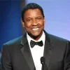 Denzel Washington In Suit Diamond Painting