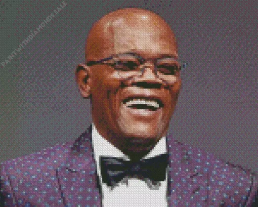 Samuel L Jackson In Suit Diamond Painting