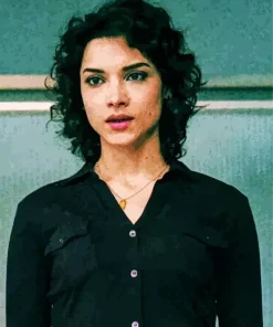 Dinah Madani In The Punisher Diamond Painting