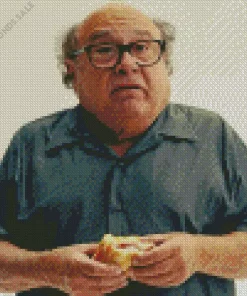 Frank Reynolds Diamond Painting