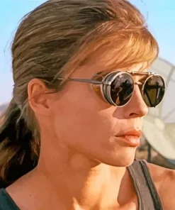 Sarah Connor Diamond Painting