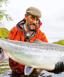 Fisherman With Salmon Fish Diamond Painting