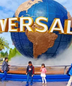 Kids Having Fun In Universal Studios Japan Diamond Painting